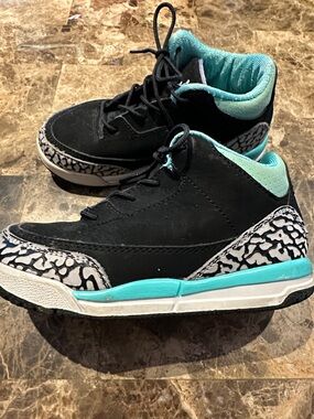 Nike air Jordan 3 retro  9C Kids Black and Teal Elephant Print Sneakers